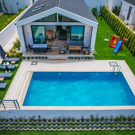 Odella - Luxury For 6 In Seydikemer Zorlar וילה