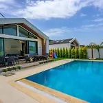 Villa Odella - Luxury For 6 In Seydikemer Zorlar